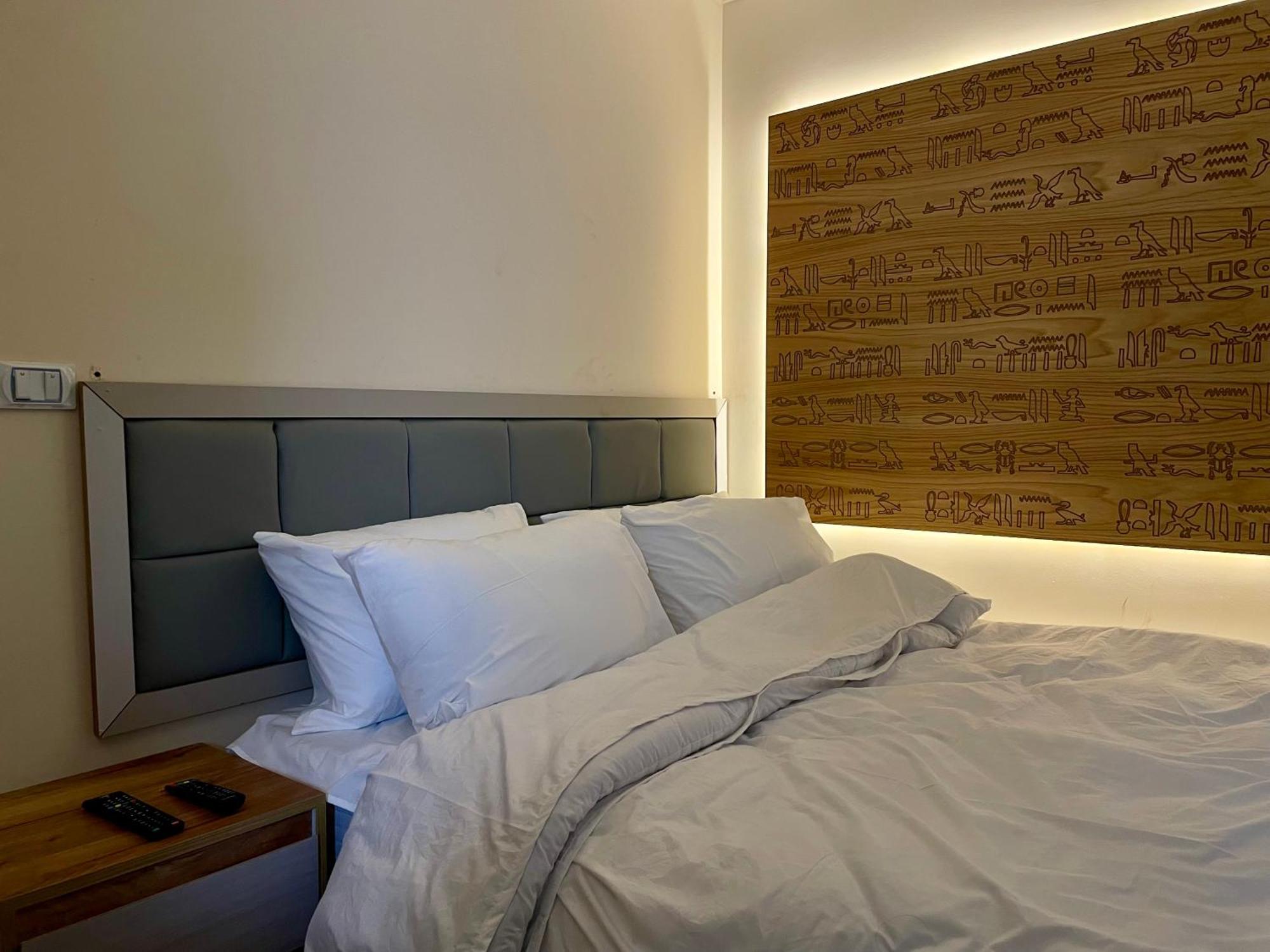 Pyramuse Inn Nazlat as Sammān 外观 照片