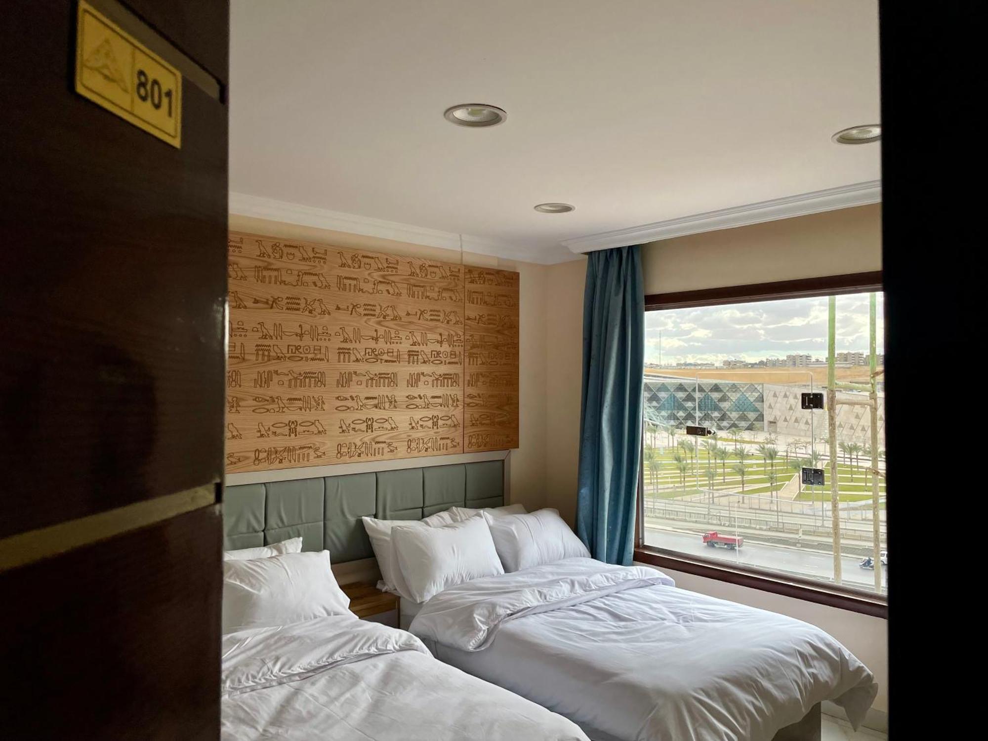 Pyramuse Inn Nazlat as Sammān 外观 照片